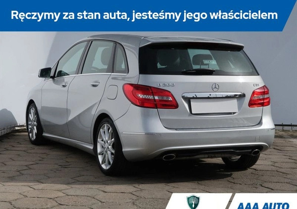 Mercedes-Benz Klasa B cena 43000 przebieg: 141601, rok produkcji 2012 z Ośno Lubuskie małe 326